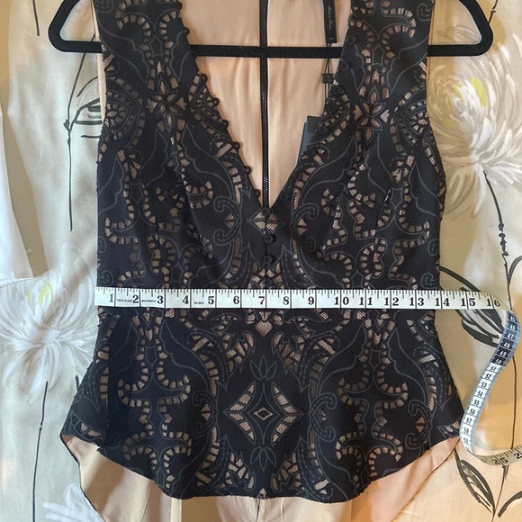 BCBGMAXAZRIA Rena Lace Peplum Top - Picture 8 of 8